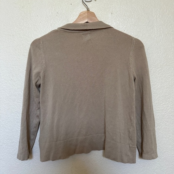 212 Collection Beige Tan Collared Cropped Cardigan Sweater Layering Women’s Fall - Picture 3 of 5